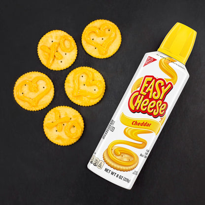 Creamy Cheddar Cheese Snack Spray, 8 oz