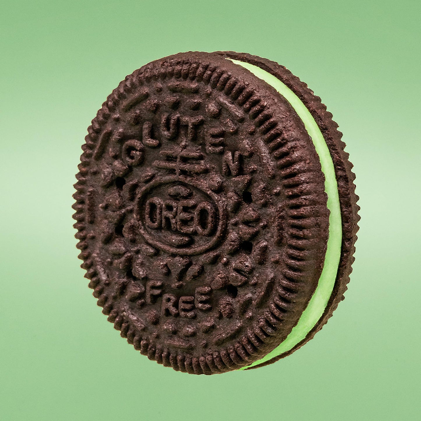 OREO Gluten Free Mint Cream Chocolate Sandwich Cookies, 12.47 oz - Indulgent Gluten Free Treats